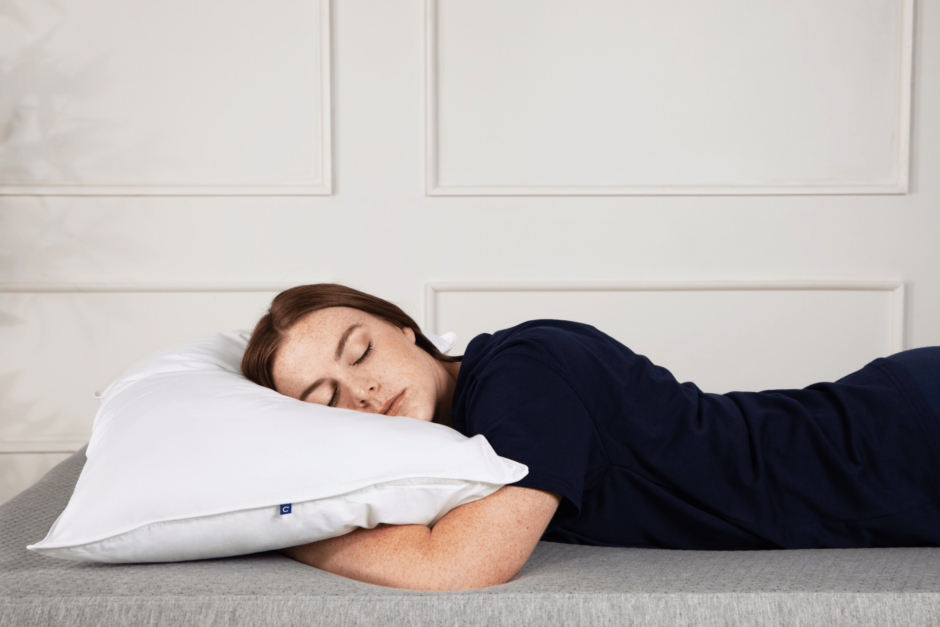 Stop-motion GIF of a woman sleeping in different positions with a Casper Original Pillow