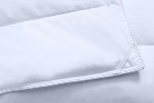 Close-up of the Lightweight Down Duvet