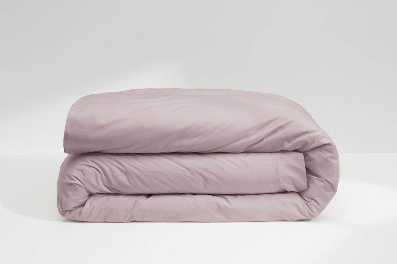 Sateen Duvet Cover, lilac, folded