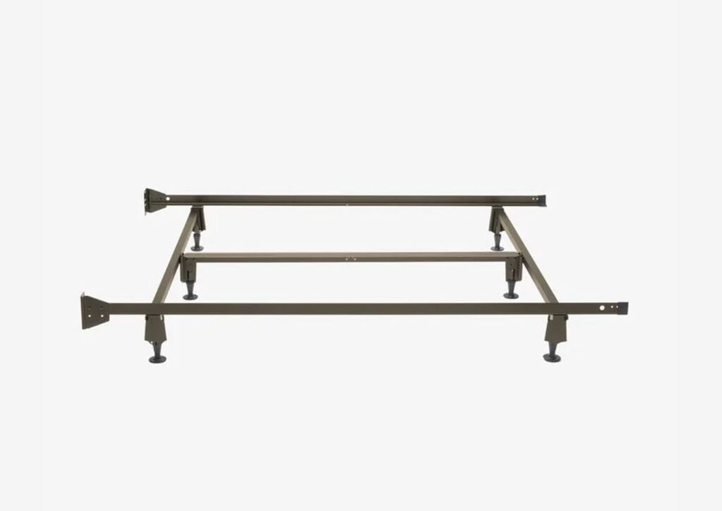 The Metal Bed Frame image number null