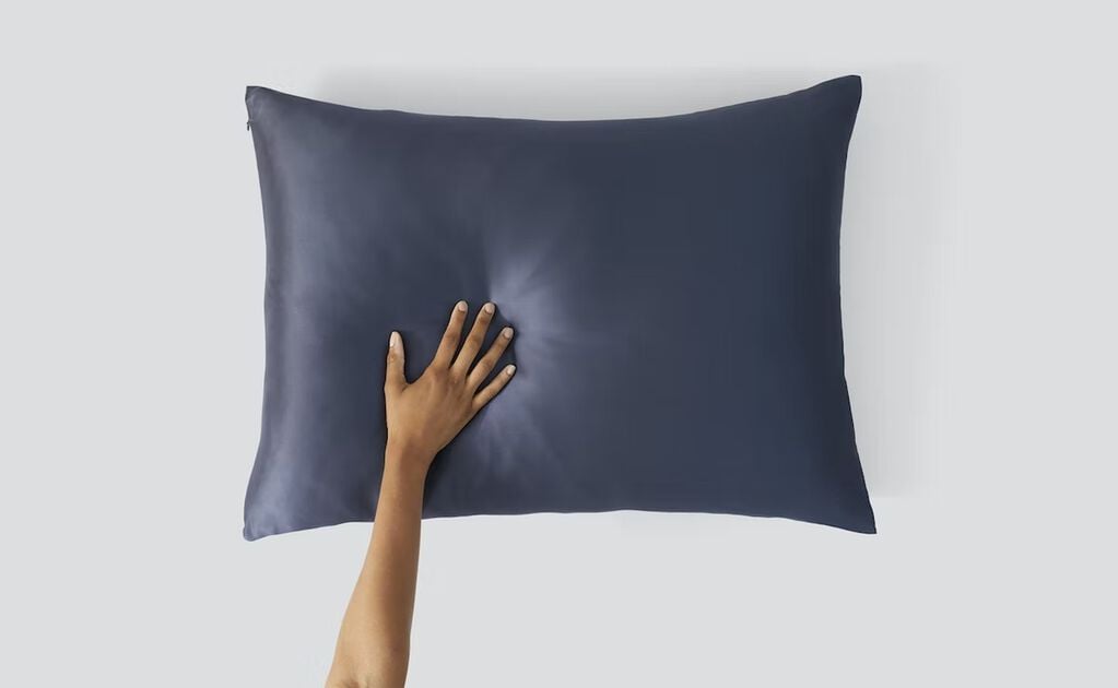 Silk Pillowcase image number null